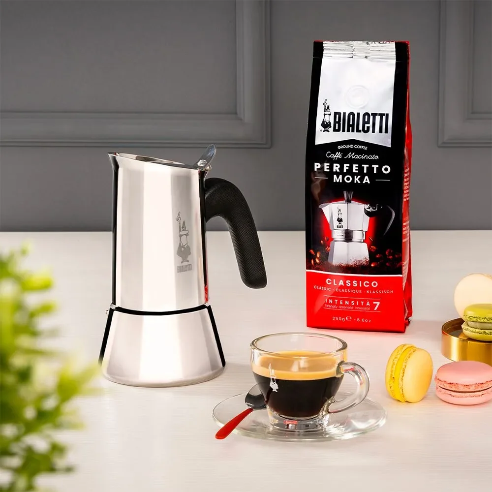 Bialetti Venus Moka Pot – Induction & Gas Stovetop Coffee Maker - Image 4