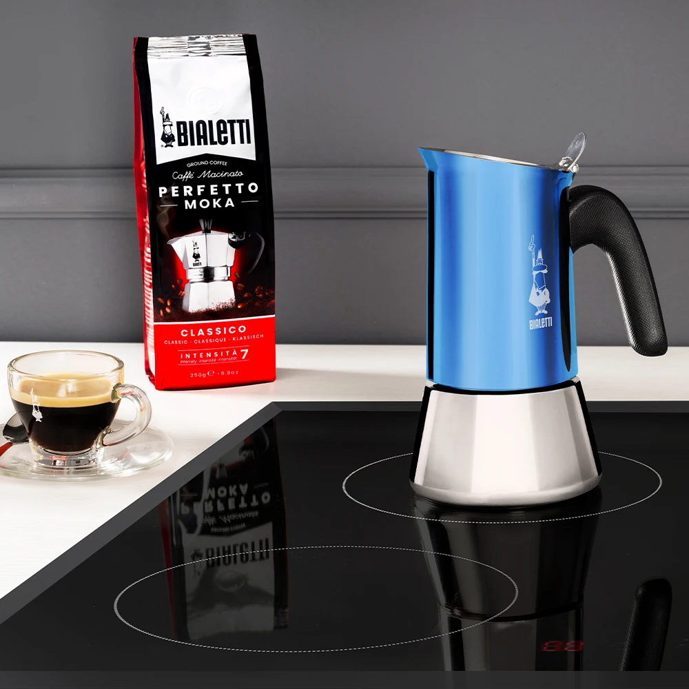 Bialetti Venus Moka Pot – Induction & Gas Stovetop Coffee Maker - Image 3